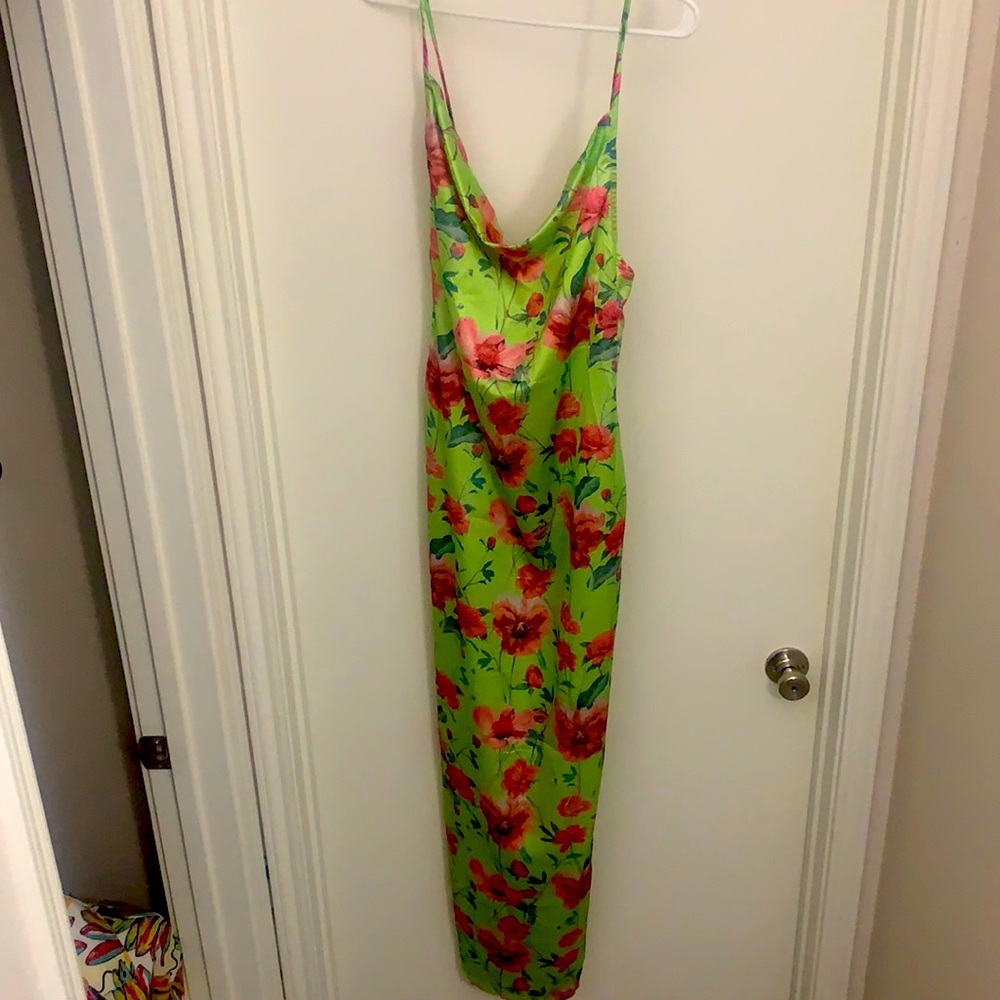 PrettyLittleThing Floral Slip Dress – Trendy Summer Look, NWT